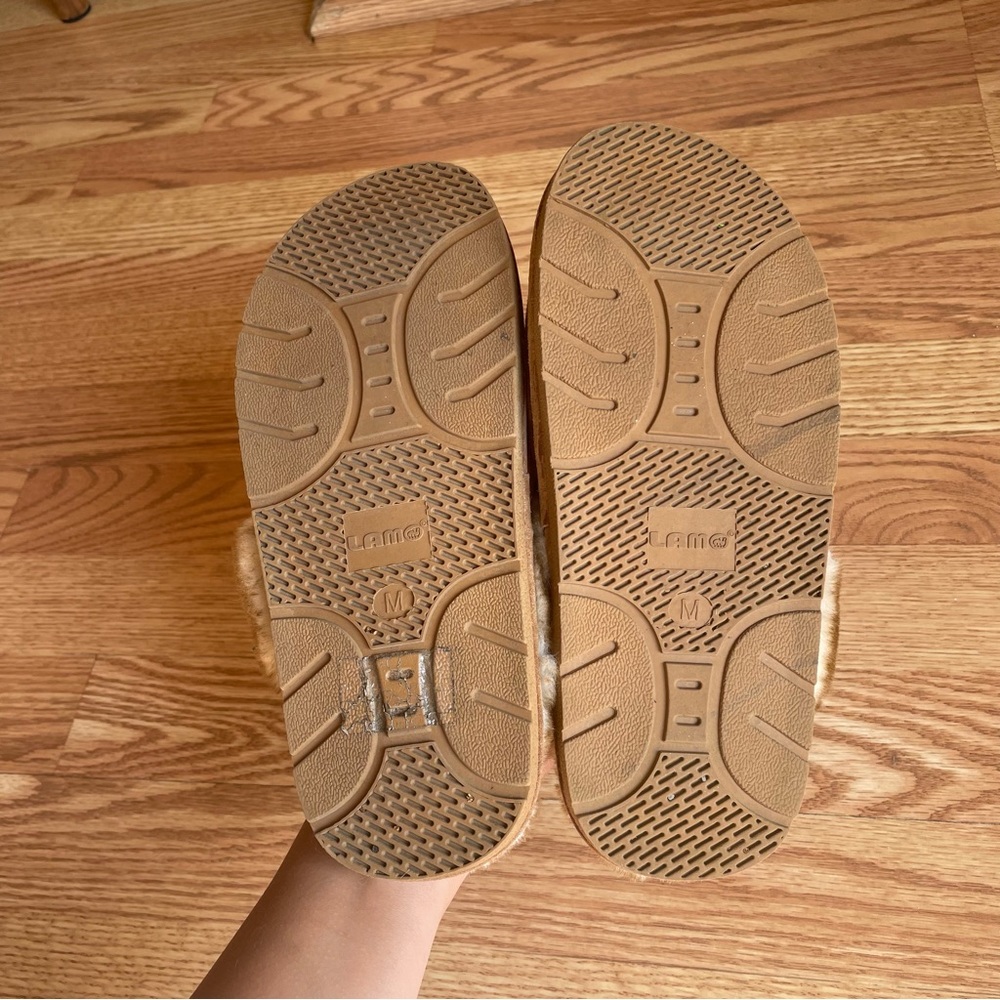 Lamo- Ladies Scuff Slipper in Chestnut Size 6.5-7 - Picture 6 of 10